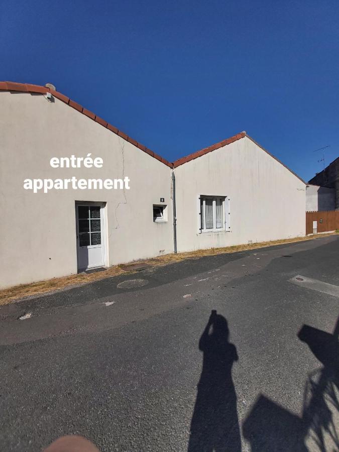 Appartements Danciu Jonzac Exterior foto